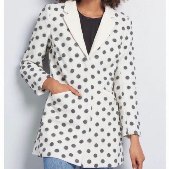MODCLOTHWhite Gray Jacket Coat Coatigan Style Wool Blend Polka DotMedium